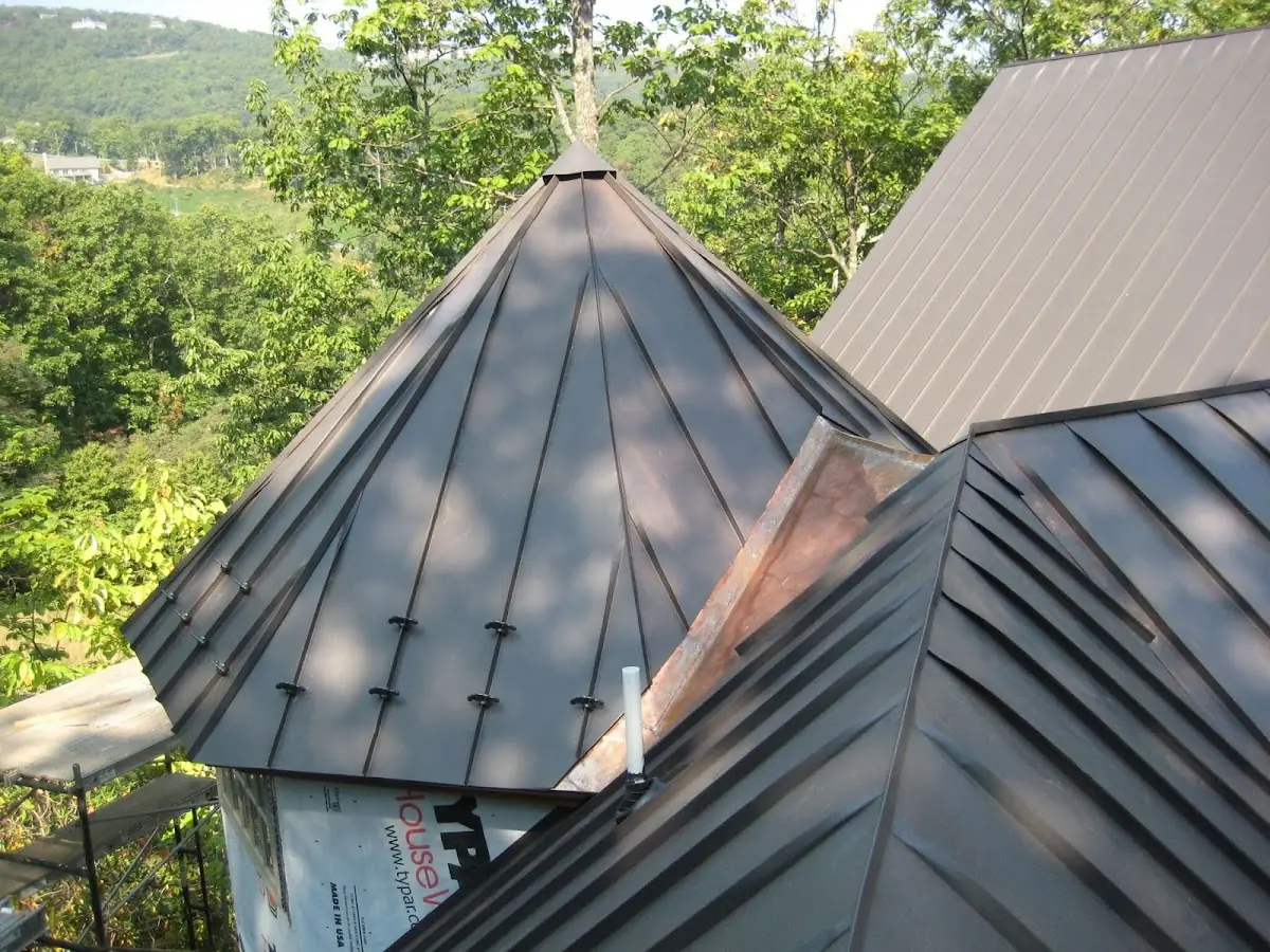 Professional Shingle Replacement & Repair by Craftsman Roofing in Pearl City